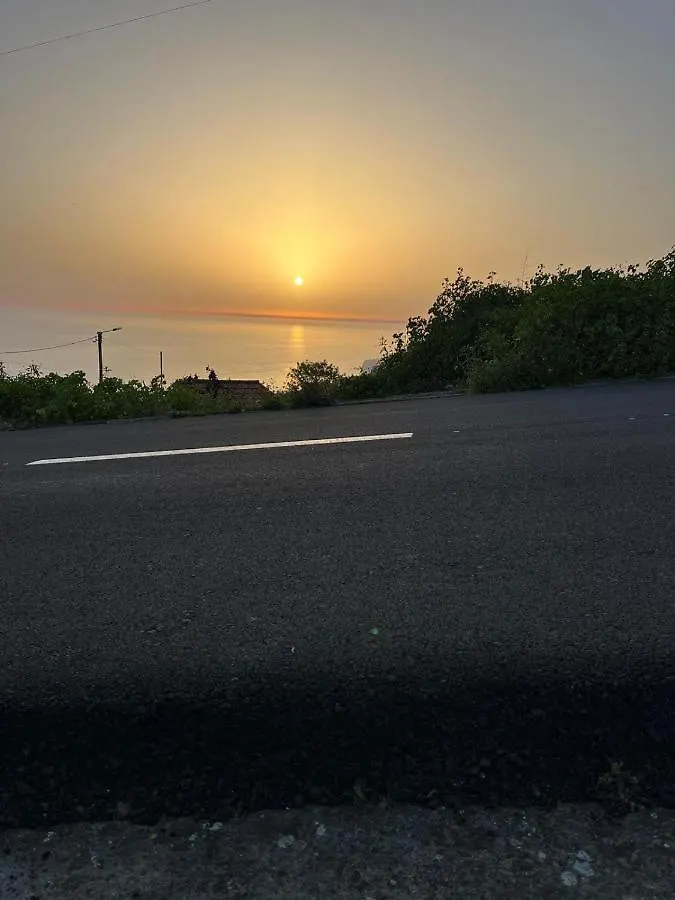 Tropical House Villa Ribeira Brava 0*,  Portekiz